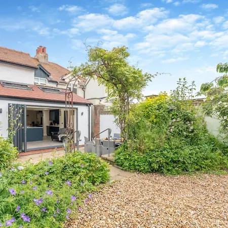 Ness View - Ferienhaus *