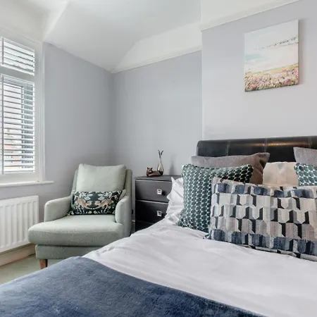 펜션 3 Bed In Oc-n29555